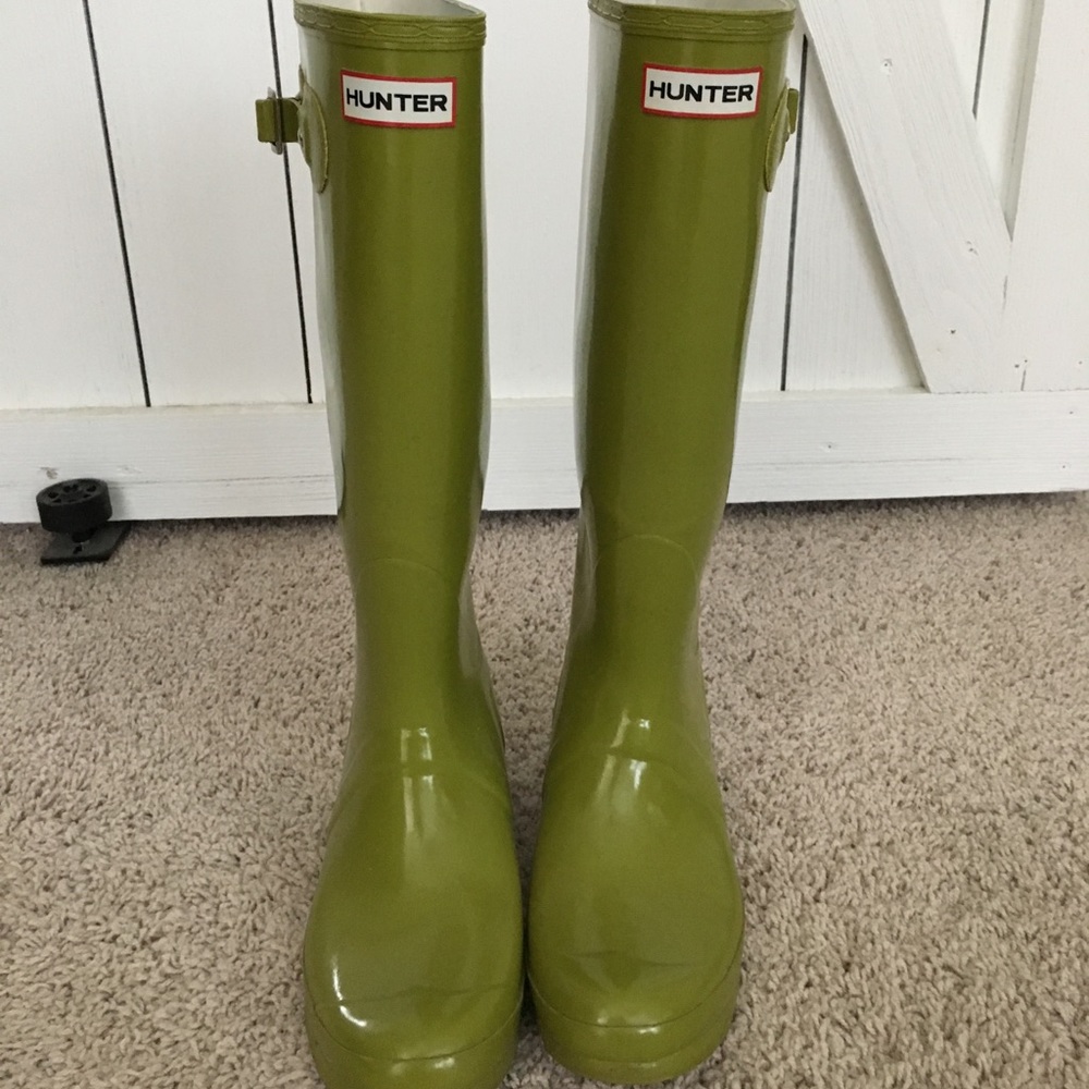 Hunter rain boots - green size 9